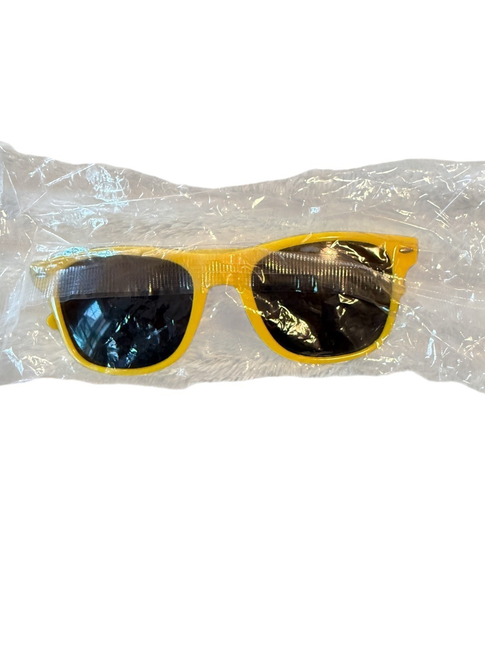 Yellow Wayfarer Sunglasses Classic Women Fashion Shades